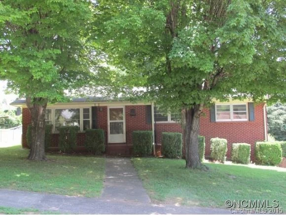 309 Forest Hill Street