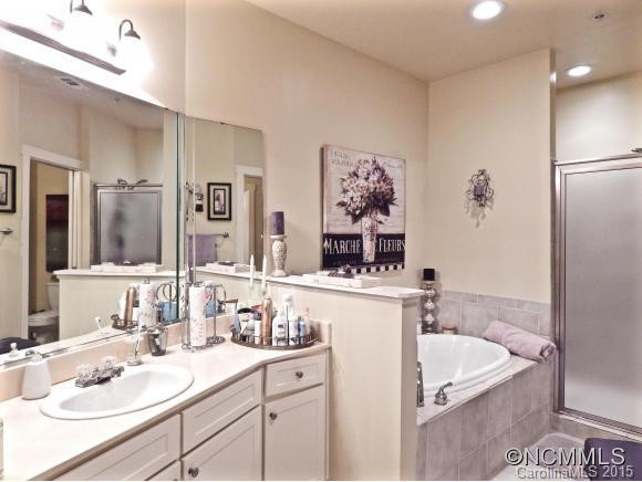 9 KENILWORTH KNOLL #104 - Photo 14