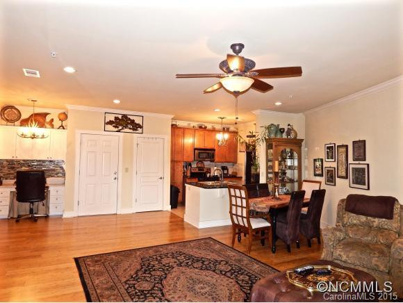 9 KENILWORTH KNOLL #104 - Photo 5