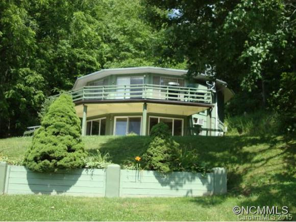 897 Country Club Drive