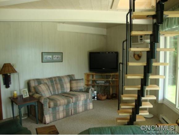 897 Country Club Drive - Photo 5
