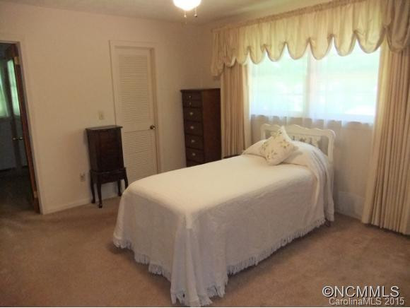 313 Mockingbird - Photo 7