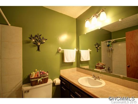 53 Fieldcrest Road - Photo 11
