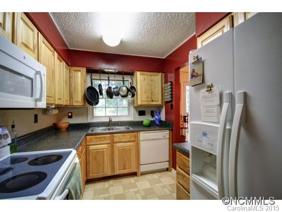 53 Fieldcrest Road - Photo 5