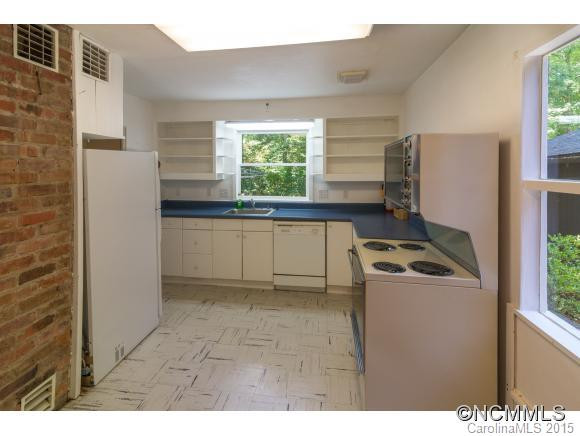 3 Forest Lane - Photo 12