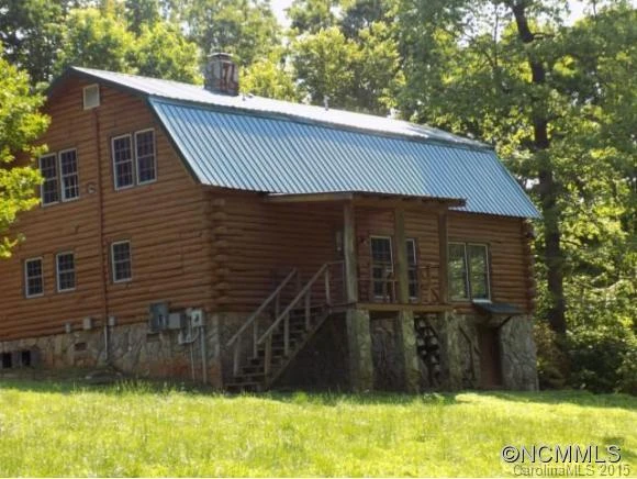850 Hidden Acres