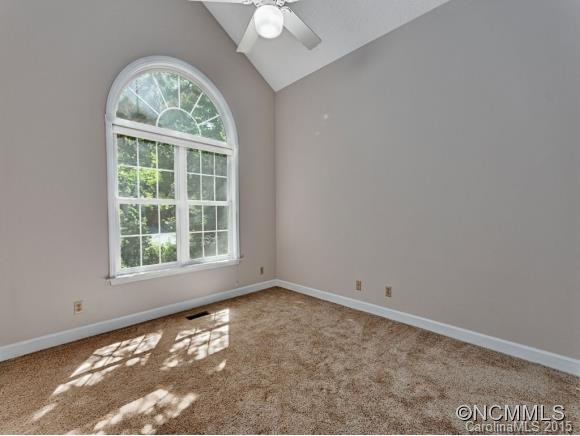311 SHADECREST LANE - Photo 11