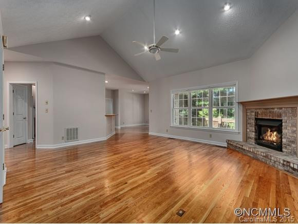 311 SHADECREST LANE - Photo 3