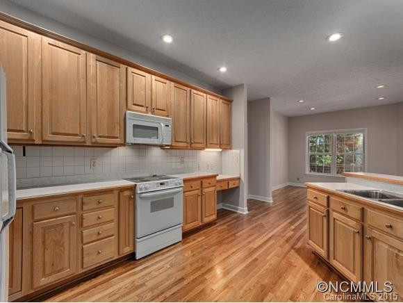 311 SHADECREST LANE - Photo 5