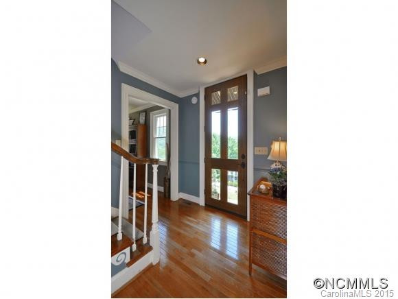 166 Skyview Circle - Photo 3