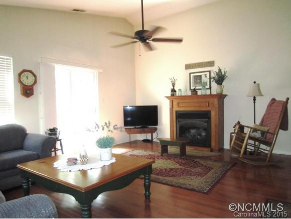 131 Clear Creekside Drive - Photo 2