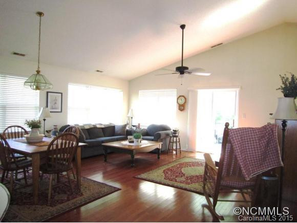 131 Clear Creekside Drive - Photo 5