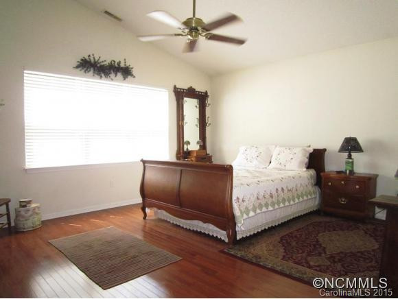 131 Clear Creekside Drive - Photo 10