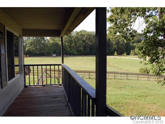 239 Gilbert Rd - Photo 16