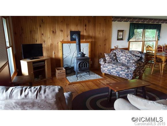 673 Basswood Ridge - Photo 3
