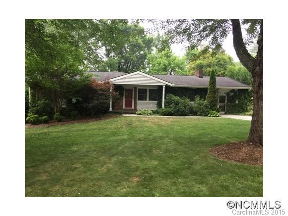 4 Fernbrook Place