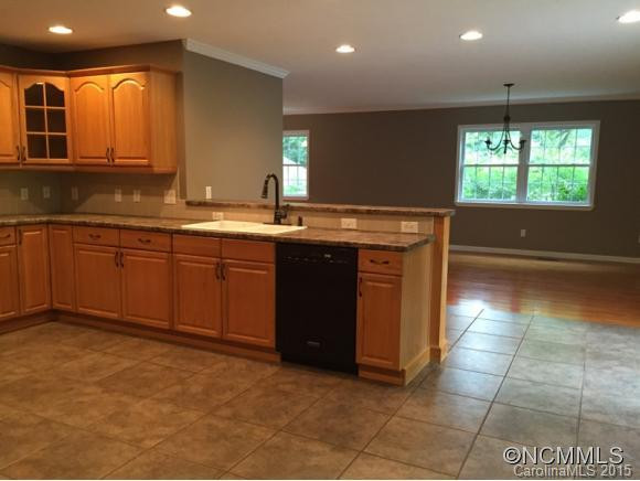 4 Fernbrook Place - Photo 4