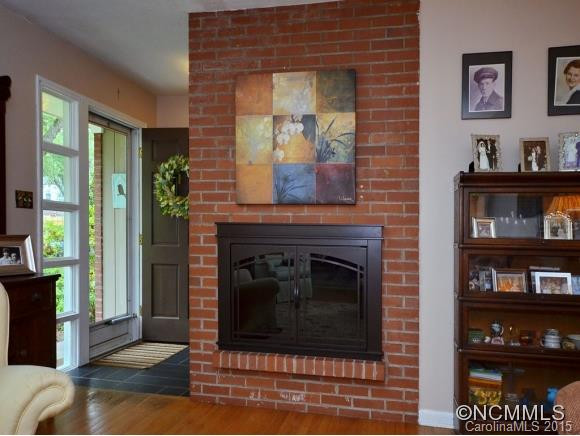 43 SAREVA PLACE - Photo 3