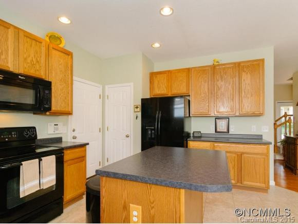 115 Rotunda Circle - Photo 12