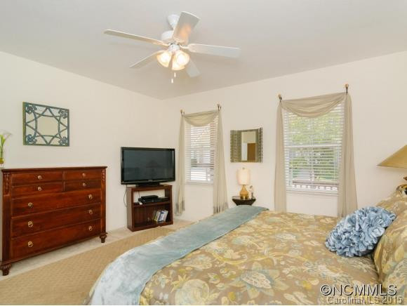 115 Rotunda Circle - Photo 13