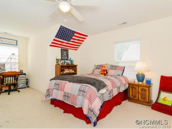 115 Rotunda Circle - Photo 21