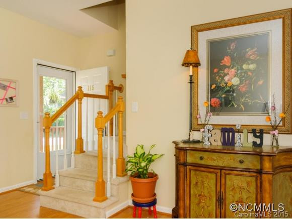 115 Rotunda Circle - Photo 4