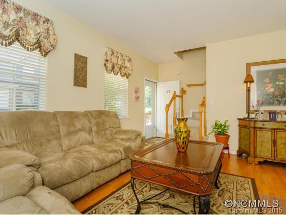115 Rotunda Circle - Photo 7