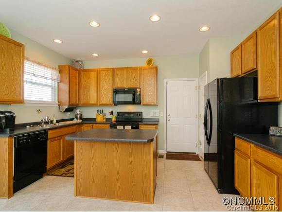 115 Rotunda Circle - Photo 10