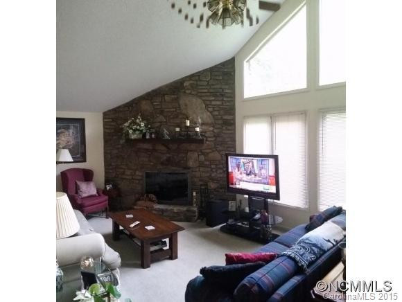 8 Quail Drive - Photo 4