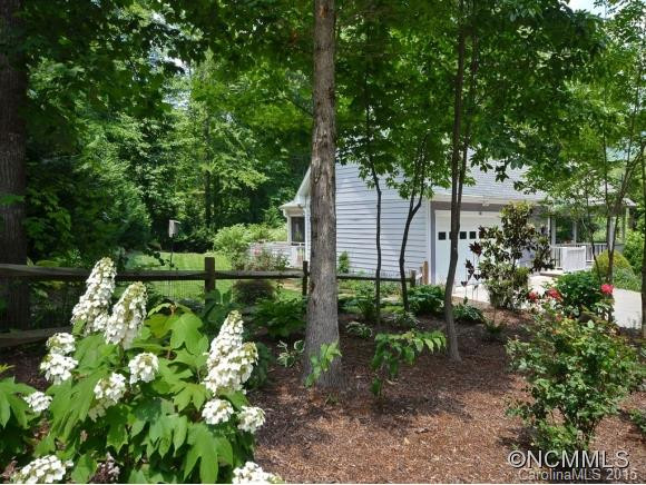 226 BULL CREEK RD - Photo 14