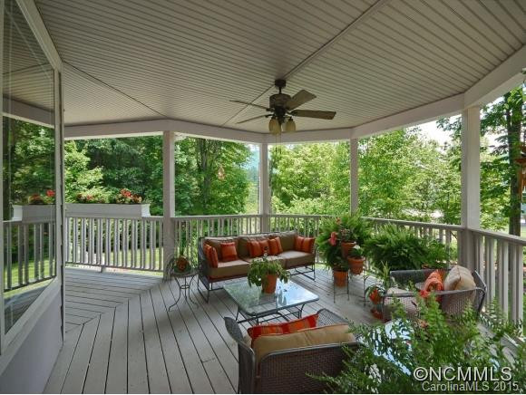 226 BULL CREEK RD - Photo 16