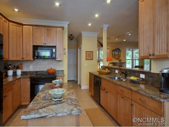 226 BULL CREEK RD - Photo 4