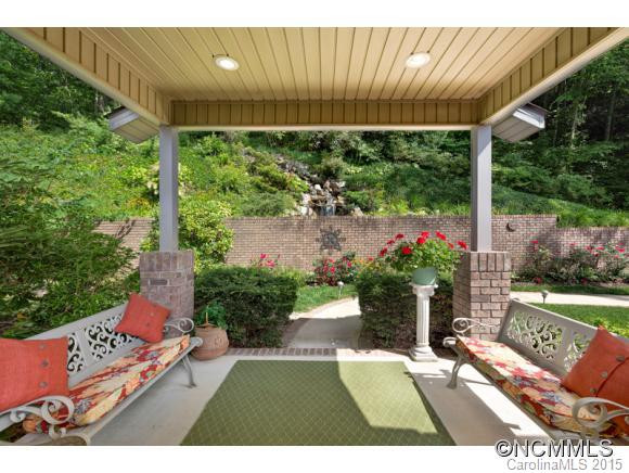 140 Stonecrest Drive - Photo 2