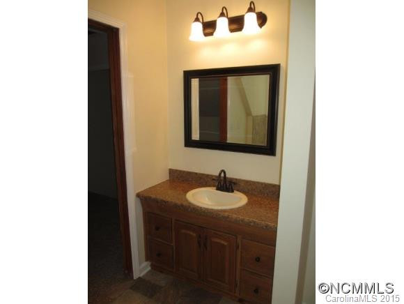 900 Long Branch - Photo 12