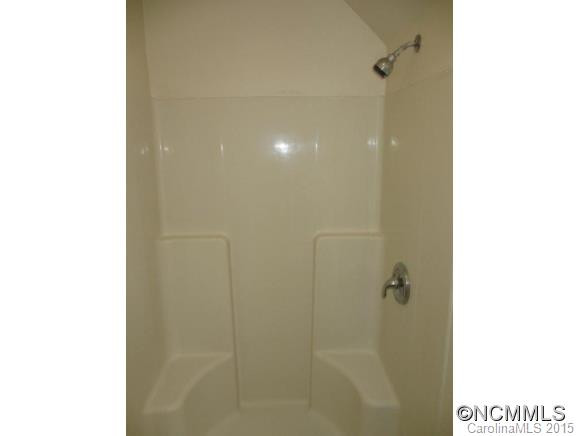 900 Long Branch - Photo 13
