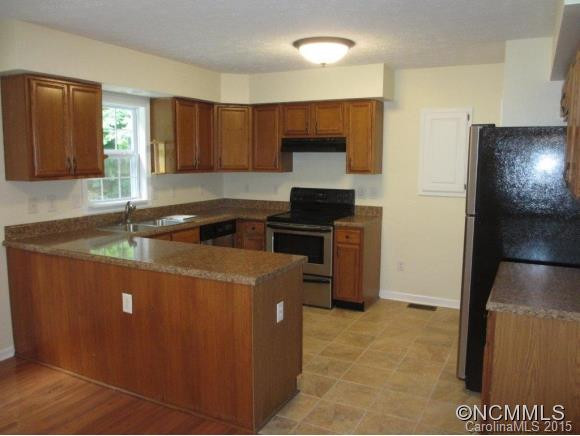 900 Long Branch - Photo 5