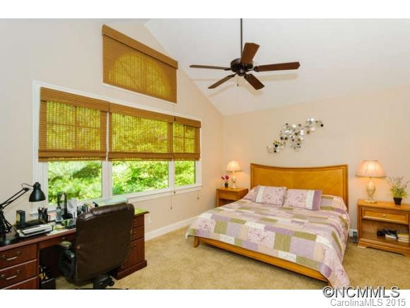 28 Meadow Village Lane - Photo 14
