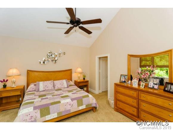 28 Meadow Village Lane - Photo 15