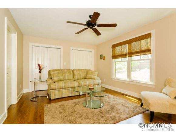 28 Meadow Village Lane - Photo 21