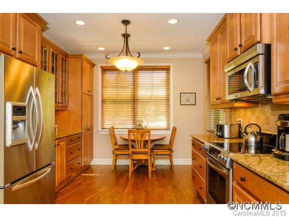 28 Meadow Village Lane - Photo 7