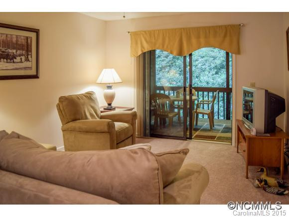 55 Lake Drive, Unit P4 - Photo 4