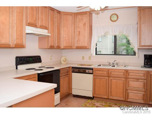 55 Lake Drive, Unit P4 - Photo 6