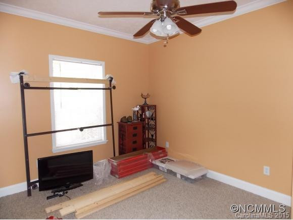 43 Caleb Dr. - Photo 12