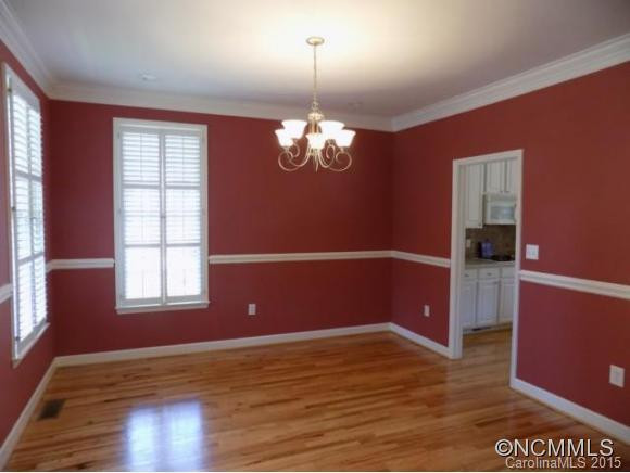 418 Chisholm Trail - Photo 3