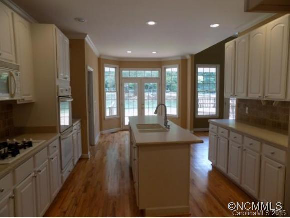 418 Chisholm Trail - Photo 7