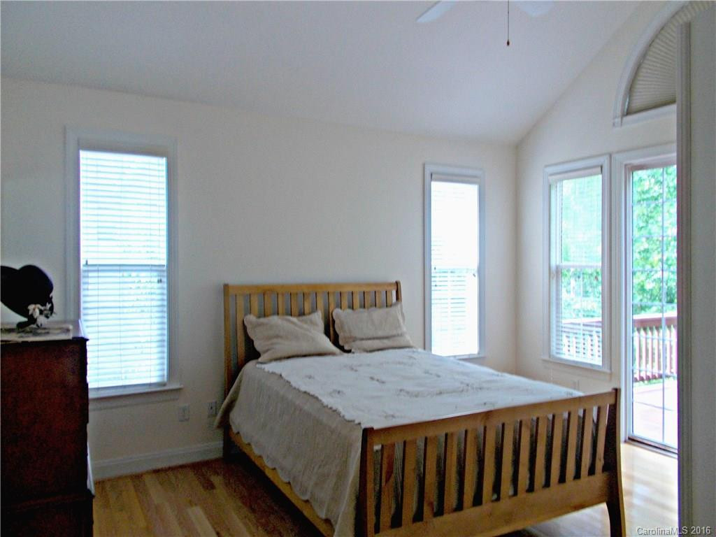 118 Petunia Lane - Photo 11