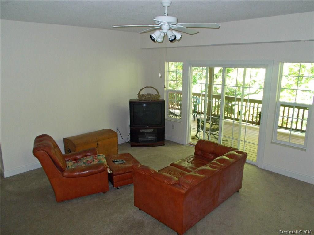 118 Petunia Lane - Photo 17