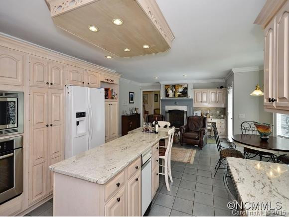 310 RED FOX Circle - Photo 11