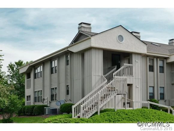802 Abbey Circle