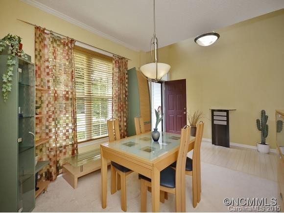 196 RIVERBIRCH DRIVE - Photo 2